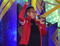Walikota Gorontalo, Marten Taha saat sambutan pada penutupan ‘Esport Open Tournament’. (Foto: Ist)