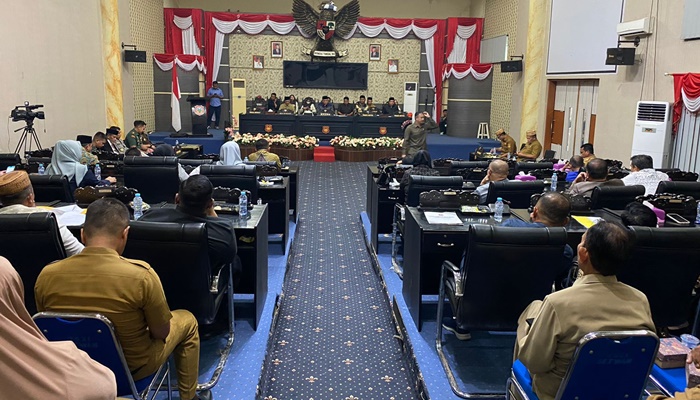 Suasana paripurna tingkat l pembahasan pertanggungjawaban APBD 2022, di ruang sidang paripurna, Senin kemarin. (Foto: Ist)