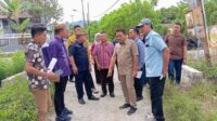 Para Anggota DPRD Kabupaten Gorontalo Dapil Telaga Cs saat menggelar reses di di Kecamatan Talaga Jaya, Kamis (5/12) [foto:ist]