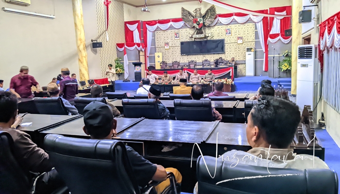 RDP terkait tapal batas. [foto:juna/nusantara1]