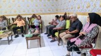 Reses Anggota DPRD Provinsi Gorontalo ke UPTD TPA Talumelito. [foto:juna/nusantara1]