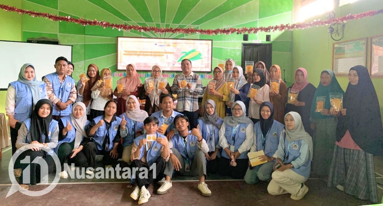 Mahasiswa KKN UNG di Desa Padengo, Kecamatan Limboto Barat, Kabupaten Gorontalo usai memberikan workshop terkait pengolahan jagung menjadi emping, Rabu, 10 September 2025. [foto: fikarbuntuan/nusantara1]