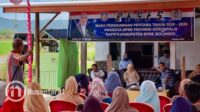 Anggota DPRD Provinsi Gorontalo, Loly Yunus saat melaksanakan reses di Kelurahan Oluhuta Utara, Kecamatan Kabila, Kabupaten Bone Bolango, Senin, 27 Oktober 2025. [foto: fikarbuntuan/nusantara1]