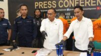 Konferensi pers yang dipimpin Direktur Reserse Kriminal Umum Kombes Pol. Dr. Ade Permana. [foto:ist/humas polda]