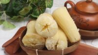 Ilustrasi. Singkong rebus salah satu cemilan yang tidak boleh dikonsumsi makanan dan minuman ini. [foto:dok/alodokter]