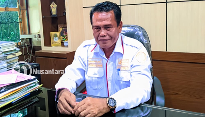 Kepala Dinas Pertanian Kabupaten Gorontalo, Darwan Usman saat diwawancarai awak media. [foto:juna/nusantara1]