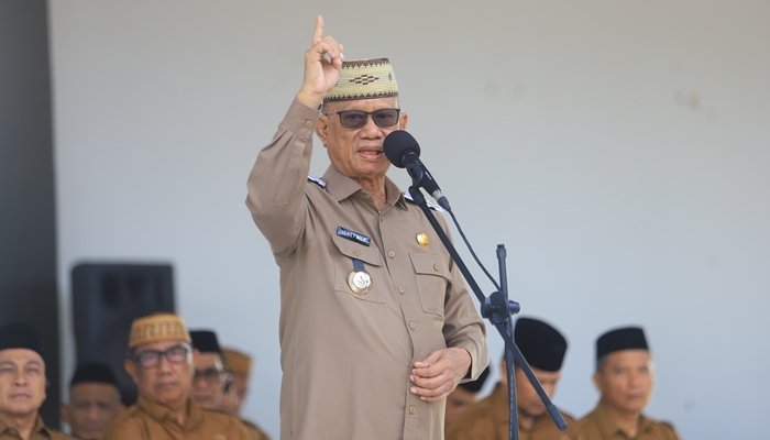 Bupati Bone Bolango, Ismet Mile [foto:dok/kominfo]
