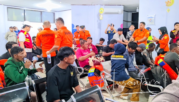 Sebanyak 21 ABK berhasil selamat dalam insiden tenggelam Kapal Nelayan Nazila 05 di perairan Taliabu. [foto:juna/nusantara1]