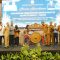 Anggota DPRD Provinsi Gorontalo dari Dapil Bone Bolango, Yeyen S. Sidiki saat memukul gong. [foto:dok/humas]