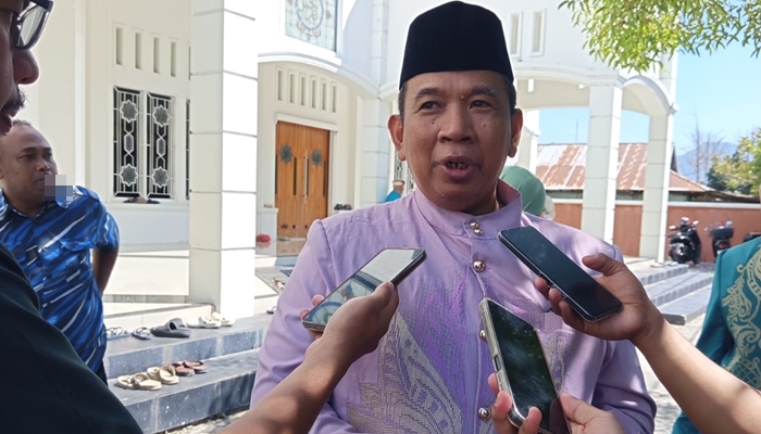 Kepala Dinas Penanaman Modal dan Pelayanan Terpadu Satu Pintu (DPMPTSP) Bone Bolango, Dian Susilo Rahardjo Tjarbos. [foto:dok/kominfo]