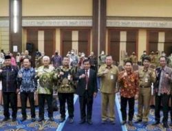Botu 45 Penjabat Sekretaris daerah Provinsi Gorontalo Syukri Botutihe menghadiri Rapat Koordinasi Nasional Gubernur sebagai Wakil Pemerintah Pusat (GWPP), di Ballroom Golden Boutique Hotel, Jalan Angkasa No 1, Kemayoran, Jakarta Pusat, Senin (22/11/2022). (Foto:Ist/Diskominfotik)