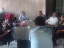 Komisi l DPRD Kabupaten Gorontalo saat melakukan rapat kerja komisi membahas program komisi kedepannya. (Foto: Ist)