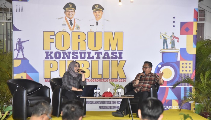 Forum Konsultasi Publik yang digelar Bappeda Kota Gorontalo pada Senin (13/2) malam. (Foto: Ist/humas)