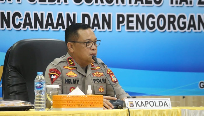 Kapolda Gorontalo Irjen Pol. Helmy Santika, S.H, S.I.K., M.Si, saat memberikan sambutan pada Taklimat Awal Audit Kinerja Tahap I T.A 2023. (Foto: Ist)