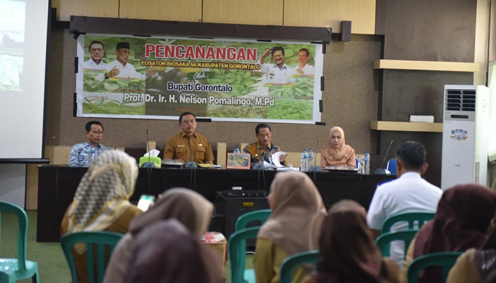 Rapat persiapan World Coconut Day di Dinas Pertanian Kabupaten Gorontalo. (Foto: Ist)