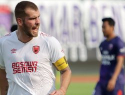 Kaptem Keseblasan PSM PSM Makassar, Wiljan Pluim. Foto: Ist)