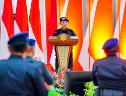 Kapolri Jenderal Listyo Sigit Prabowo saat memberi sambutan pada Rakernis Korps Brigade Mobil Polri di Gedung Akpol, Semarang, Jawa Tengah (Jateng), Senin, (13/3). (Foto: Ist)