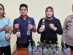 Kapolsek Dungingi, Iptu Pranti Natalia Olii (ketiga dari kiri) usai menggelar Operasdi Pekat 1 2023. (Foto: Ist)