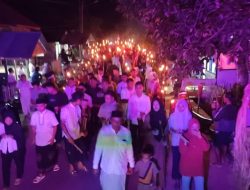 Pawai Obor pada Malam Takbir di Kecamatan Atinggola, Jumat (21/4) pada pukul 20.00 Wita. (Foto: Ist/Koleksi FB Almunawir Abd Gani)