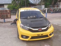 Satu unit mobil Honda Brio yang kini menjadi barang bukti kasus tabrak lari. (Foto: Ist)