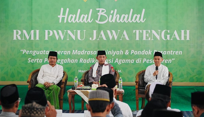 Kapolri Jenderal Listyo Sigit Prabowo saat menghadiri undangan dari Pesantren Syubbanul Wathon, Jawa Tengah. (Foto: Ist)