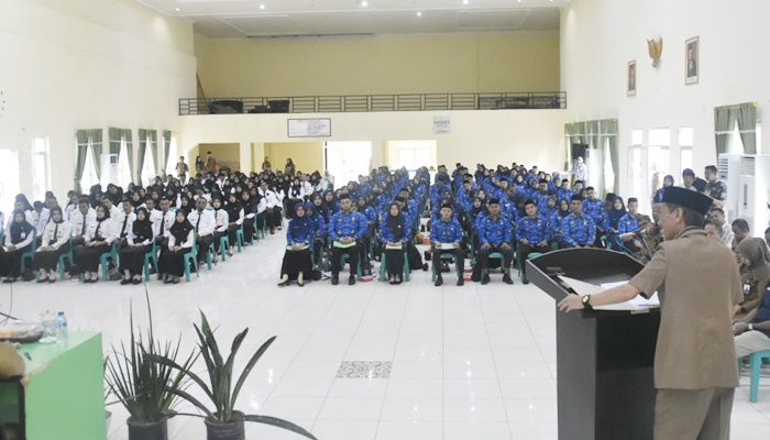 Kabgor 4 Bupati Gorontalo, Nelson Pomalingo pada penutupan Pelatihan Dasar CPNS Golongan II dan III Pemerintah Kabupaten Gorontalo 2023. (Foto:Ist)
