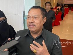 Ketua DPRD Paris Jusuf saat diwawancarai usai menghadiri Rapat Forkopimda Provinsi Gorontalo, Senin (10/7). (Foto: Nusantara1)