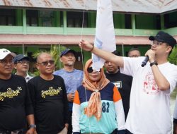 Wakil Walikota, Ryan Kono saat menghadiri acara di SMP 2 Kota Gorontalo. (Foto: Ist)