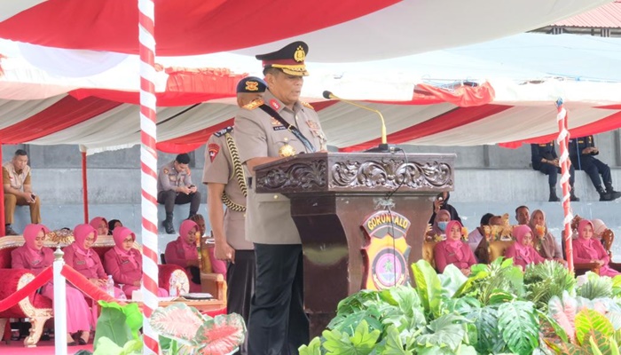 Kapolda Gorontalo, Irjen Pol. Drs. Angesta Romano Yoyol, M.M saat memberi sambutan pada acara pembukaan pendidikan dan pembentukan Bintara. (Foto: Ist)