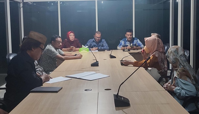 DPRD Kabupaten Gorontalo terus berkomitmen mengawal dan memediasi setiap persoalan di masyarakat. [foto:ist/ humas]