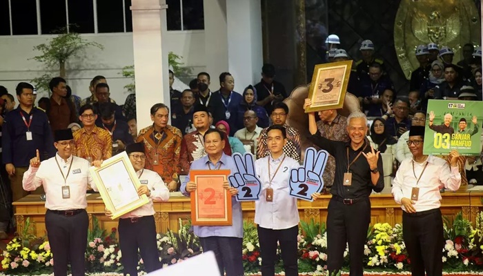 Secara kebetulan, hasil pengundian nomor urut kontestan Pilpres, sama dengan nomor urut Parpol yang mengusung. [Foto: Ist/ B-Universe Photo/ Joanito De Saojoao]