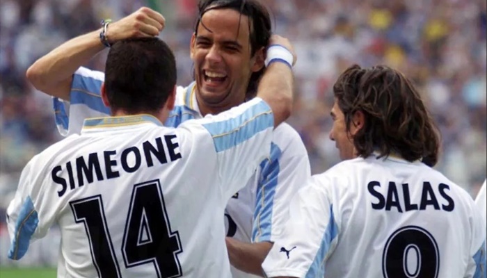 Simone Inzaghi bersama Diego Simeone merayakan gol saat mereka masih berseragam Lazio. [foto:ist]