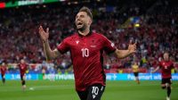 Pemain Timnas Albania, Nedim Bajrami mencetak sejarah di EURO 2024 dengan gol tercepat. [foto: ist]