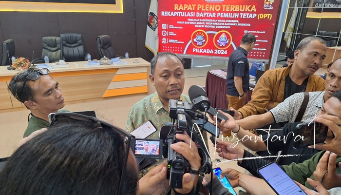 Ketua KPU Provinsi Gorontalo, Sophian Rahmola. [foto:nusantara1]