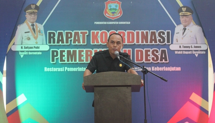 005 Pemerintah Desa Ketua DPRD Kabupaten Gorontalo, Zulfikar Usira