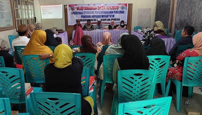 Rapat pembentukan pengurus Kopdes Merah Putih di Desa Dulamayo Utara. [foto:ist]