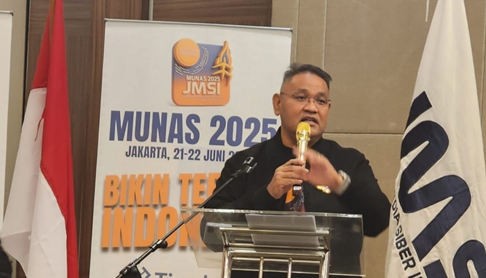 Ketua Umum JMSI, Dr. Teguh Santosa