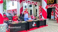 Ketua DPRD Kabupaten Gorontalo Zulfikar Usira saat memberikan sambutan di halaman kantor DPRD. [foto:juna/nusantara1]