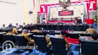 Rapat Banggar bersama TAPD terkait hasil evaluasi Ranperda Perubahan oleh gubernur. [foto:juna/nusantara1]