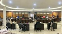 Aliansi Persatuan Mahasiswa Kesehatan dan Masyarakat Gorontalo saat melangsungkan diskusi bersama DPRD Provinsi Gorontalo, Selasa 9 September 2025. [foto: fikar/nusantara1]
