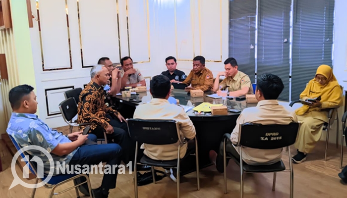 004 PPPK Komisi IV DPRD Kabupaten Gorontalo bahas aduan rekrutmen ‘PPPK Paruh Waktu’. [foto:juna/nusantara1