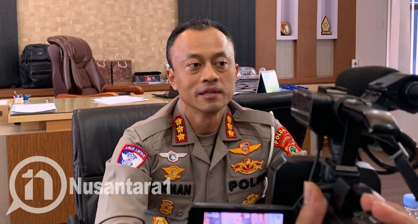 Direktorat Lalu Lintas Polda Gorontalo, Kombes Pol Lukman Cahyono saat diwawancarai awak media, Kamis, 25 September 2025. [foto: fikarbuntuan/nusantara1]