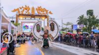 Parade ‘Gorontalo Karnaval Karawo’ yang diselenggarakan BI. [foto:juna/nusantara1]