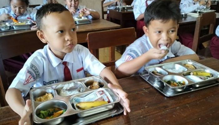 Ilustrasi. Guna menghindari keracunan, peran Pemda harus ditingkatkan. [foto:ist/umsu]