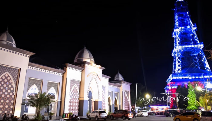 Masjid Agung Baiturrahman dan Menara Limboto. [foto:juna/nusantara1]