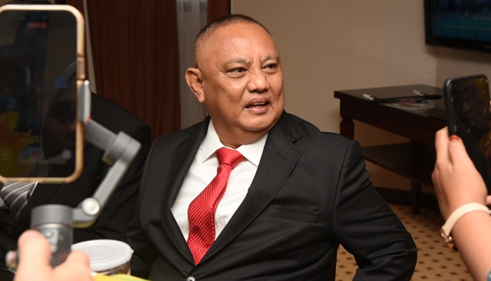 Anggota DPR RI, Rusli Habibie target pada Desember 2025, ribuan rumah akan dialiri listrik. [foto:ist/humas]