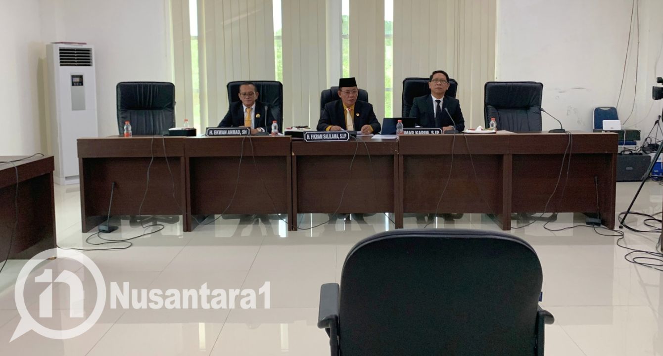 Sidang etik yang dilaksanakan Badan Kehormatan DPRD Provinsi Gorontalo, Senin 22 September 2025. [foto: fikarbuntuan/nusantara1]