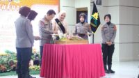 Kapolda Gorontalo Irjen Pol. Drs. Widodo saat menghadiri HUT ke 77 Polwan. [foto:ist/humas polda]