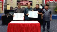 Terkait Pendampingan Hukum, DPRD dan Kejari Kabupaten Gorontalo Teken MoU. [foto:juna/nusantara1]