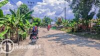 Jalan rusak di Kecamatan Asparaga Kabupaten Gorontalo. [foto:juna/nusantara1]